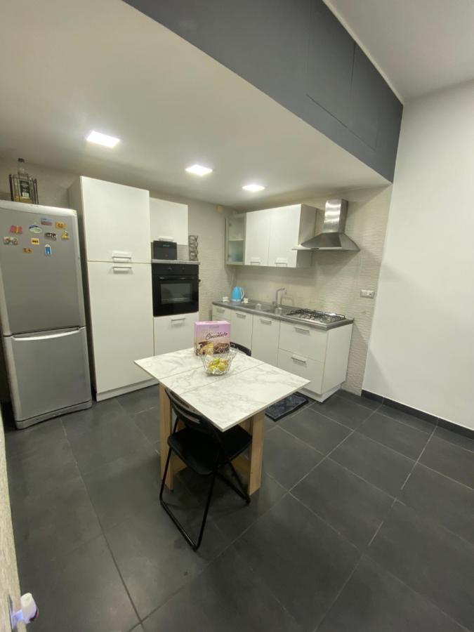 Napoli Centro Casa Con Due Camere E Cucina Buitenkant foto
